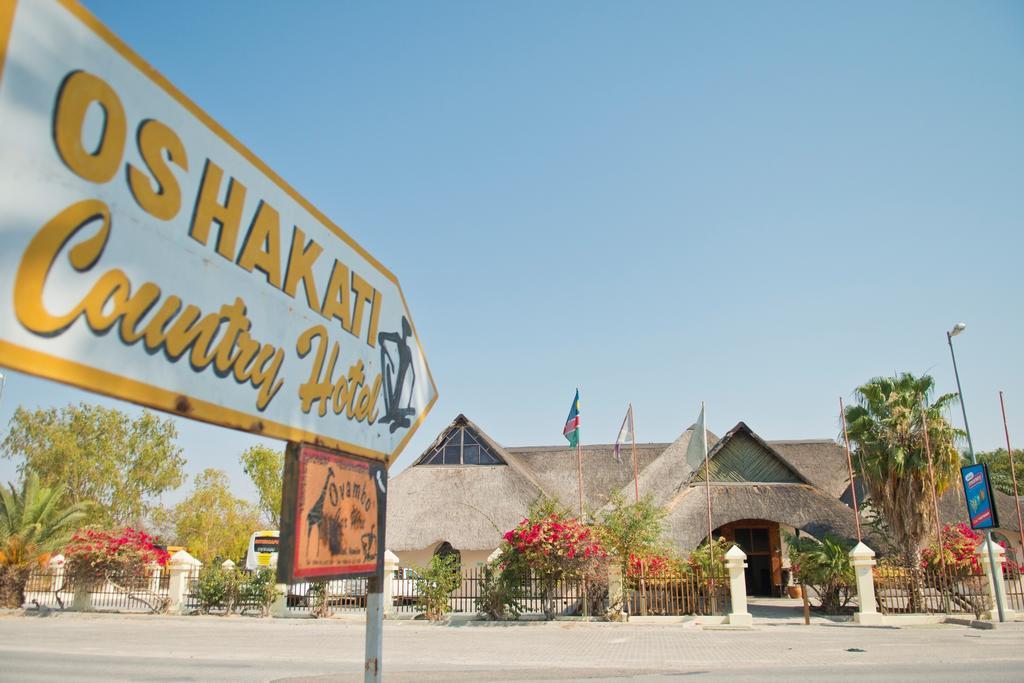 Oshakati Country Hotel Bagian luar foto