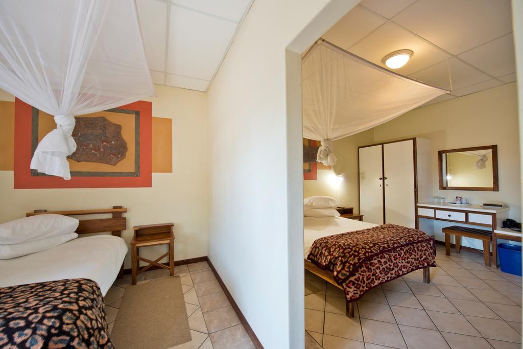 Oshakati Country Hotel Ruang foto
