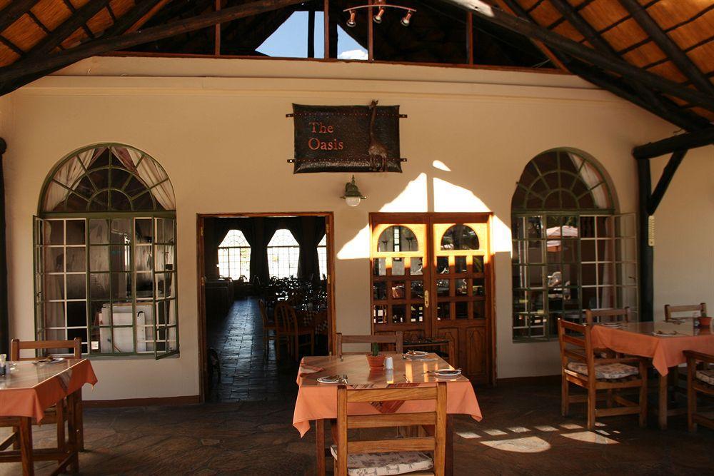 Oshakati Country Hotel Bagian luar foto